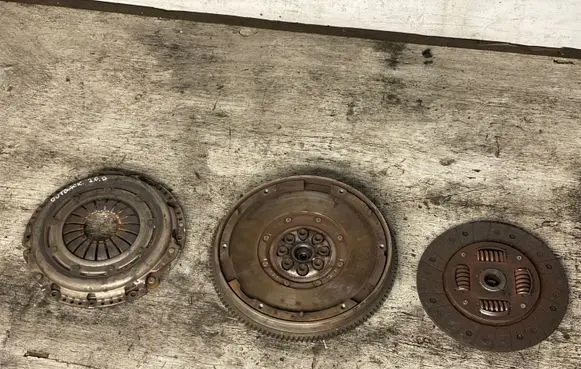 Subaru Outback Clutch set kit 423079722 668000 423079722jp