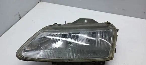 Renault Laguna I Headlight/headlamp 302142617
