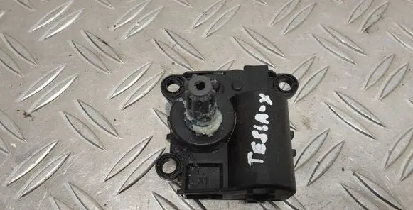 Tesla Model X Air flap motor/actuator D332CK8AA04