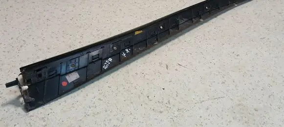 Windshield trim