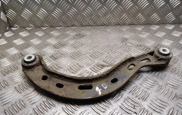 Rear control arm