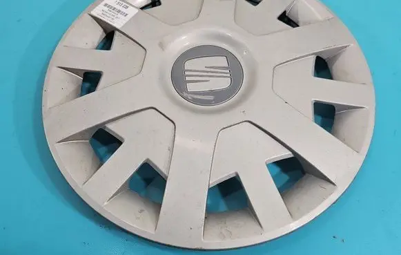 Seat Ibiza IV (6J,6P) R16 wheel hub/cap/trim 6J0601147B IMPRK1513038