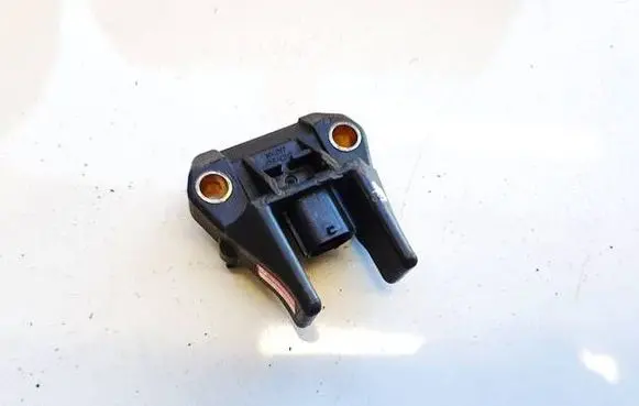 Subaru Legacy Airbag deployment crash/impact sensor 98231AG000