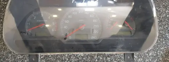 Volvo S40, V40 Speedometer (instrument cluster) 30857571