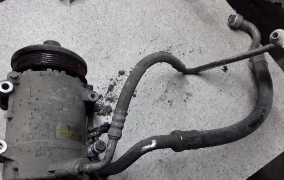Ford Focus Air conditioning (A/C) compressor (pump)