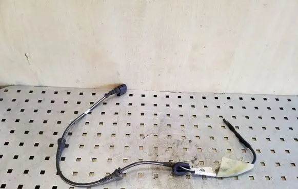 Volkswagen Up Rear ABS sensor wiring 1S0927904