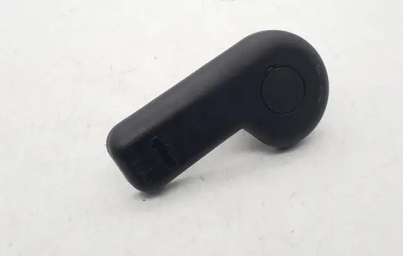 Ford Focus Engine bonnet (hood) release handle AM5116B626A