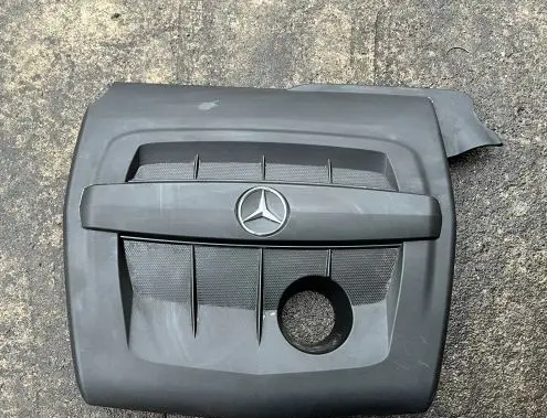 Mercedes-Benz A W176 Engine cover (trim) A6070100067 6070100067