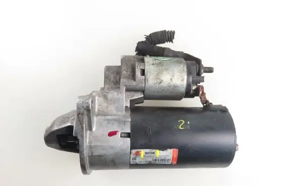 Opel Zafira B Starter motor S0186