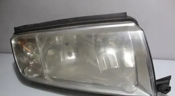 Skoda Fabia Mk1 (6Y) Headlight/headlamp
