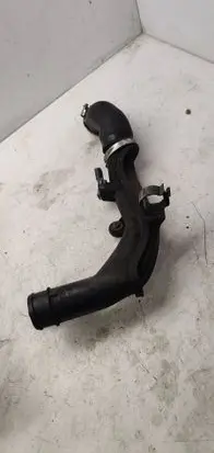 Volkswagen PASSAT B6 Intercooler hose/pipe 5N0145770A