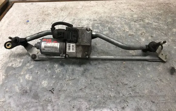 Audi A4 S4 B8 8K Front wiper linkage and motor 8K1955023C 8K1955119A