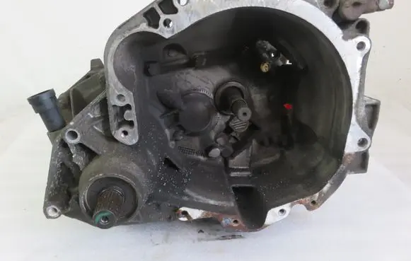 Mitsubishi Space Star Manual 6 speed gearbox JB3241