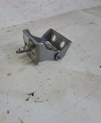 Ford Puma Tailgate/trunk/boot hinge CM5142900AF