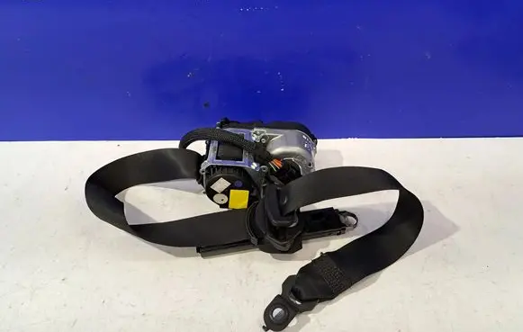 Mercedes-Benz ML W164 Front seatbelt 0812153003 34045602B