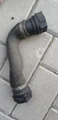 BMW X5 F15 Engine coolant pipe/hose 8517969