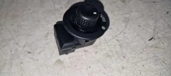 Land Rover Range Rover Sport L320 Steering wheel adjustment switch XPB500180