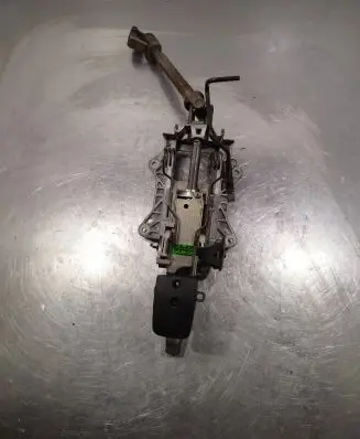 Steering wheel axle set