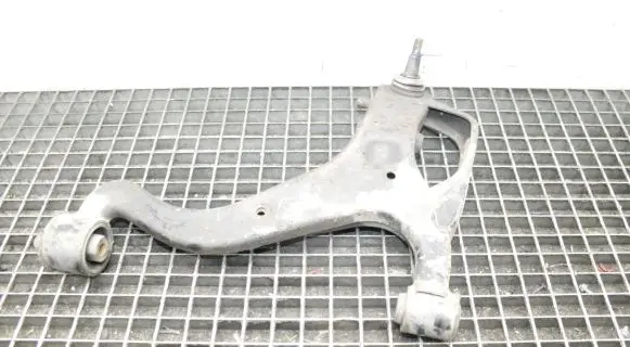 Land Rover Discovery 4 - LR4 Front lower control arm/wishbone