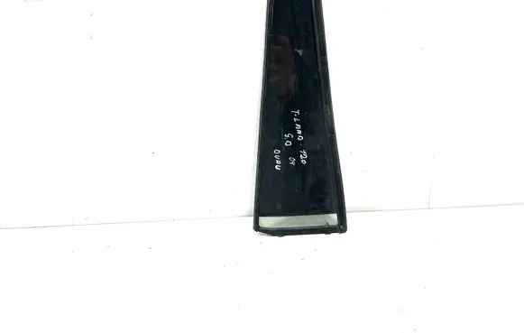 Toyota Land Cruiser (J120) Rear vent window glass M2H3SAS2DOT20 43R00122