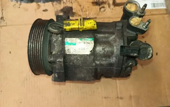 Peugeot 407 Air conditioning (A/C) compressor (pump) 9655572680