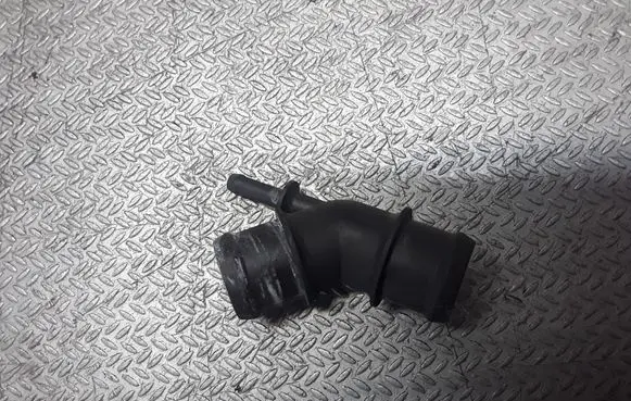 Volkswagen Golf IV Engine coolant pipe/hose 1J0121087