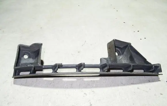 Volkswagen Caddy Front bumper mounting bracket 1T0807889B