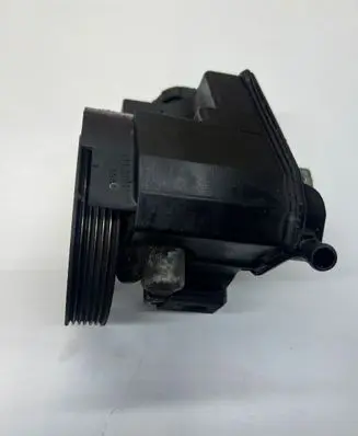 Citroen Xsara Picasso Power steering pump 26080330