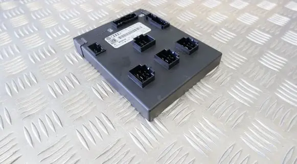 Volkswagen Touareg II Comfort/convenience module 4H0907063BL 4H0907063D F005V01260