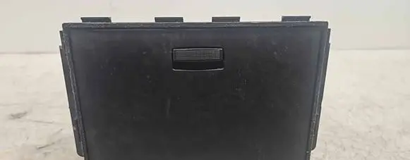 Chevrolet Captiva Glove box TBX28