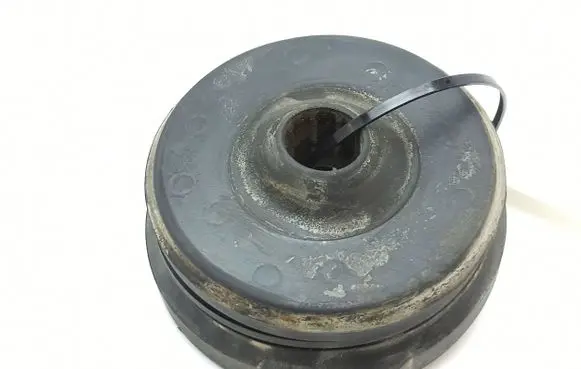 Mercedes-Benz E W211 Rear coil spring rubber mount 013505