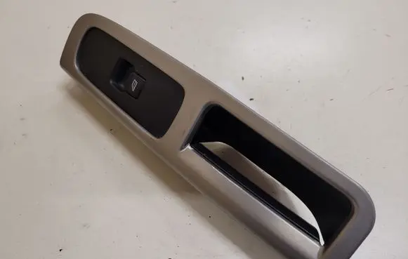 Volvo V50 Electric window control switch 30658448