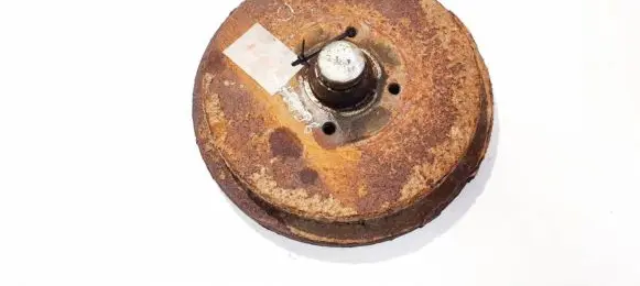 Volkswagen PASSAT B3 Drum brake (rear) 