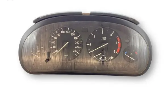 BMW 5 E39 Speedometer (instrument cluster) 6907018 62116907018 110008735