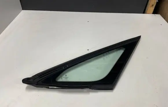 BMW 2 F45 Front triangle window/glass 43R001735 2579129