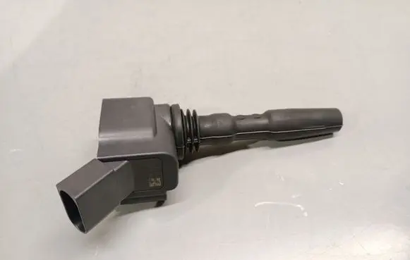 Skoda Kamiq High voltage ignition coil 77300014 04E905110K 04E905110