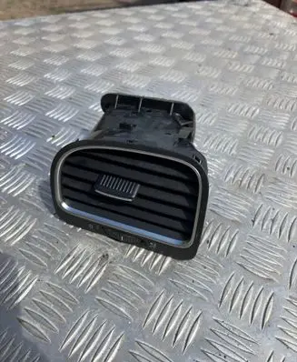 Volkswagen Golf VI Dashboard side air vent grill/cover trim 5K0819703 5K0819709D