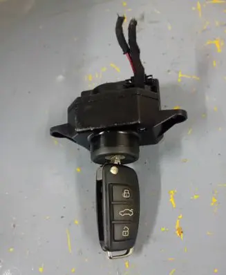 Audi A6 S6 C6 4F Ignition lock 4F0909135 4F0910132 33301402