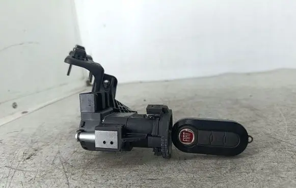 Fiat Punto (199) Ignition lock 2121070150518634