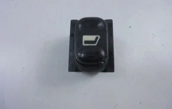 Citroen Xsara Picasso Electric window control switch