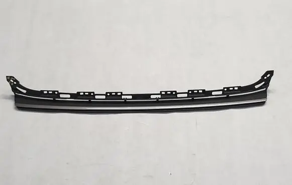 Audi A8 S8 D5 Front bumper lower grill 4N0807697A