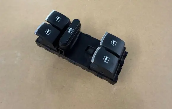 Volkswagen Amarok Electric window control switch 5K4959858A