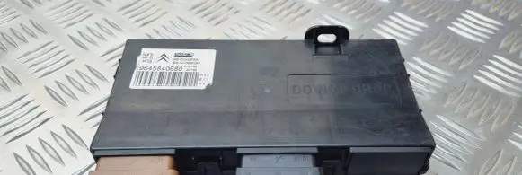 Peugeot 407 Seat control module 9645840680