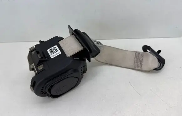 Mercedes-Benz CLS C257 Rear seatbelt A2928680014