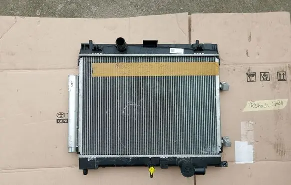 Toyota Yaris Coolant radiator 164000Y010