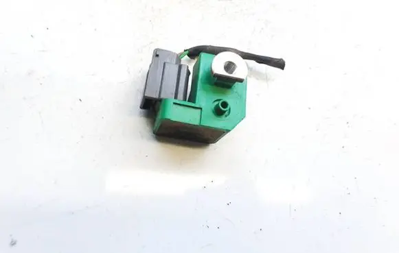 Renault Laguna III Airbag deployment crash/impact sensor 477030002