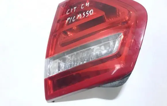 Citroen C4 I Picasso Tailgate rear/tail lights 9653547677