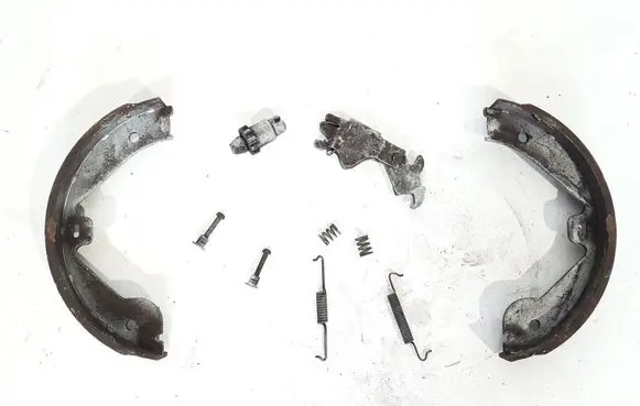 Mercedes-Benz GL X164 Handbrake/parking brake pads A1644200620 A1644200720