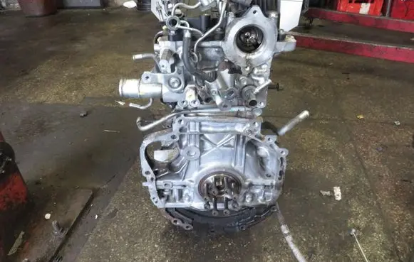 Toyota RAV 4 (XA40) Engine 1AD-FTV