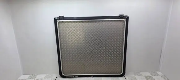 Volkswagen Amarok Pickup box tonneau cover